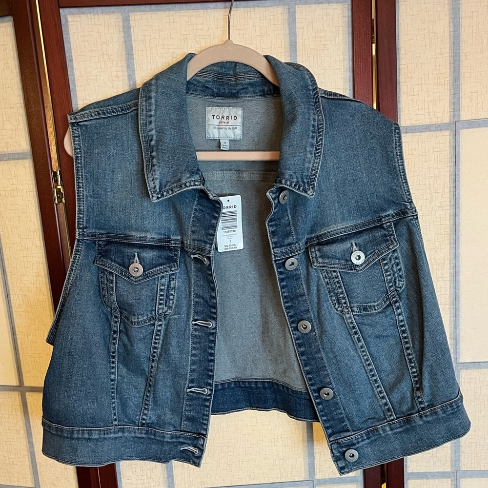Plus size denim vest